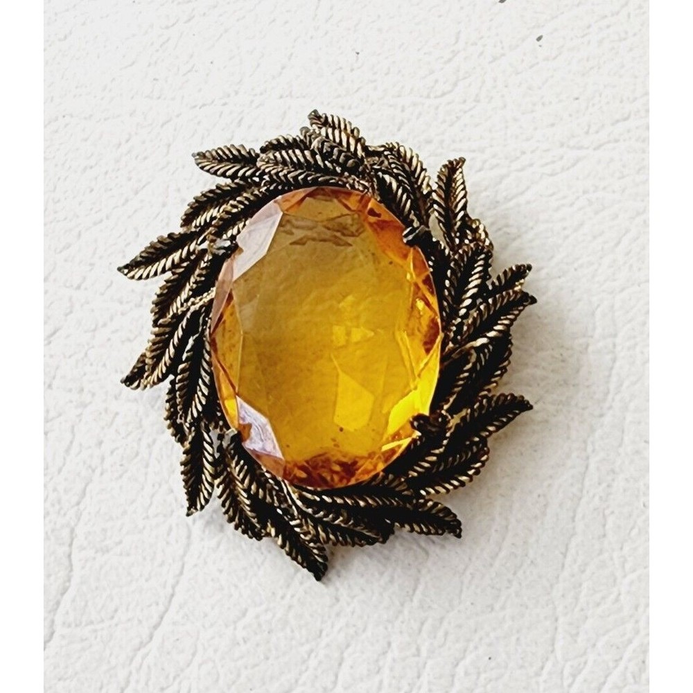 Vinge Ornate Leaves Gold Tone Amber Glass Large Brooch